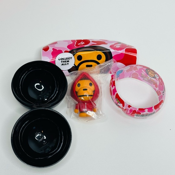 Bape Baby Milo Capsule - SECRET! Red Hoodie - Picture 1 of 2